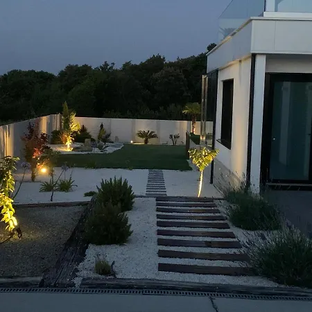 Casa Leiras * O Grove