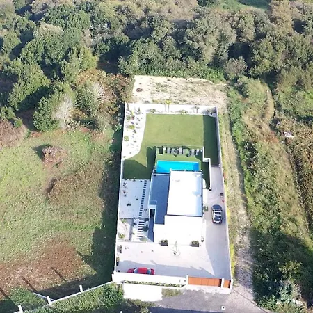 Casa Leiras * O Grove